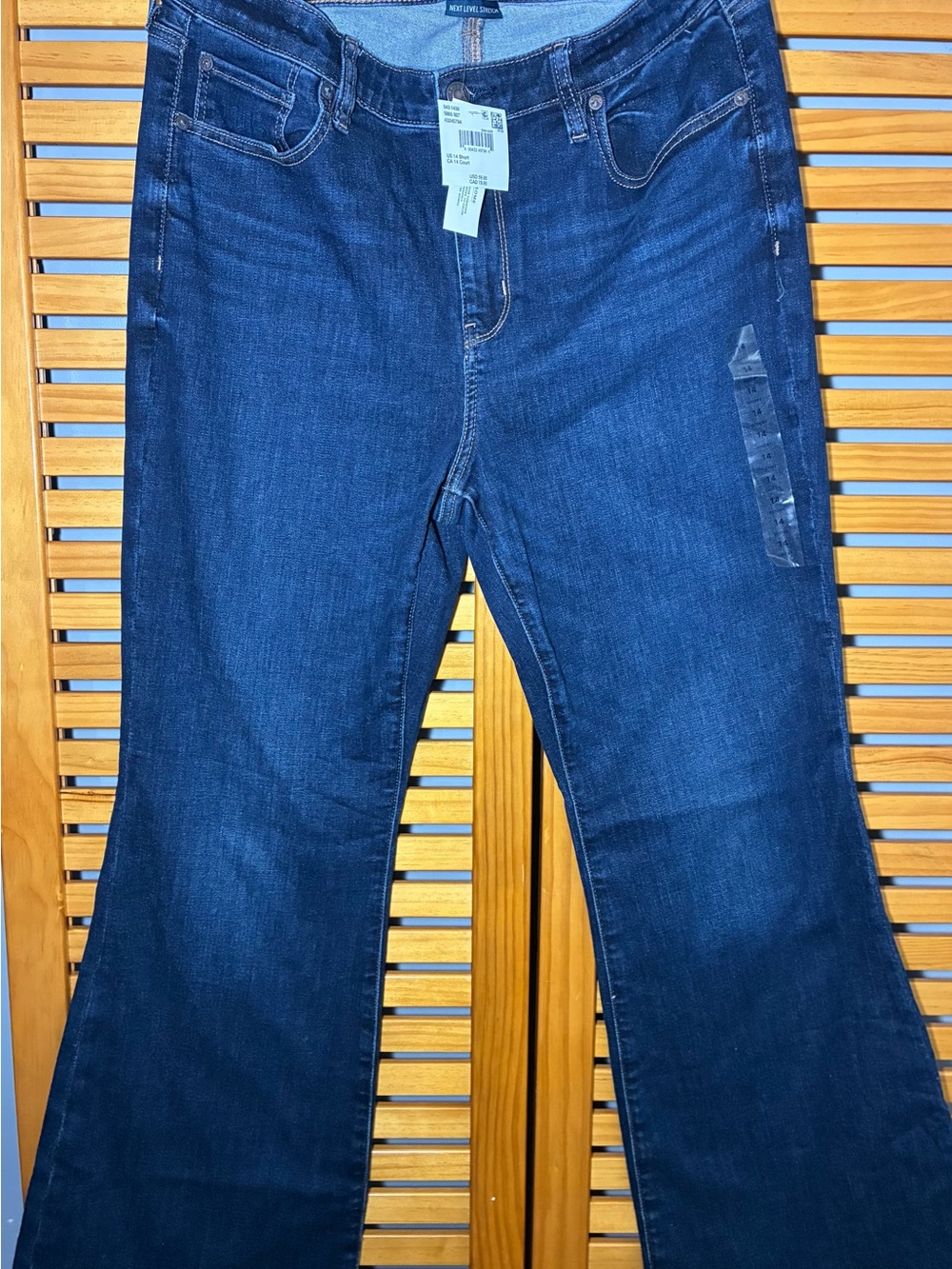 American Eagle Outfitters Indigo Wide Leg Flare Jeans